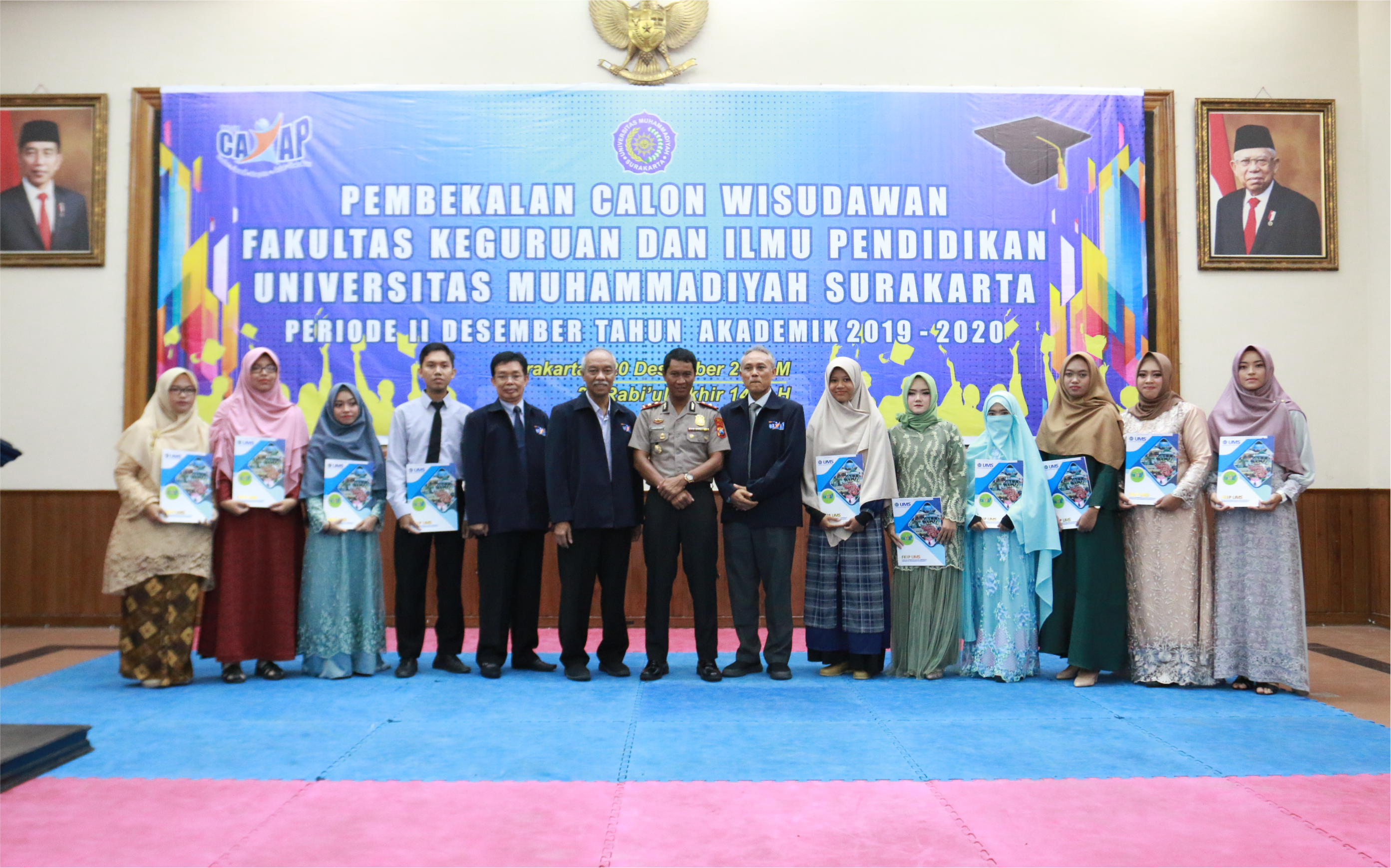 Wisuda Des 2019